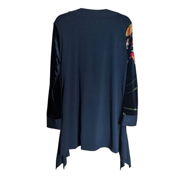 Calessa Tunic Top Medium Multicolor Boho Artsy Mix Print Art To Wear Blouse - Picture 6 of 9